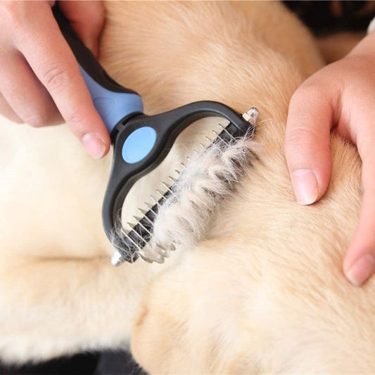 Knot Cutting Fur Brush